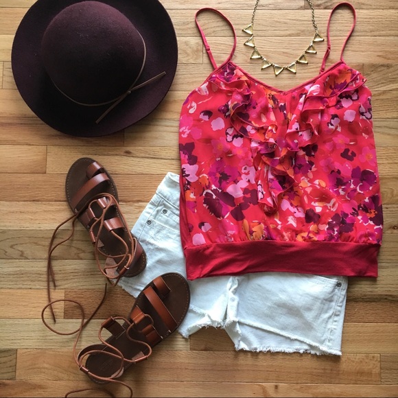 Express | Floral Top - Picture 5 of 5